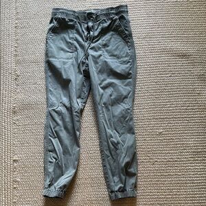 American Eagle Womens Olive Jogger Pants